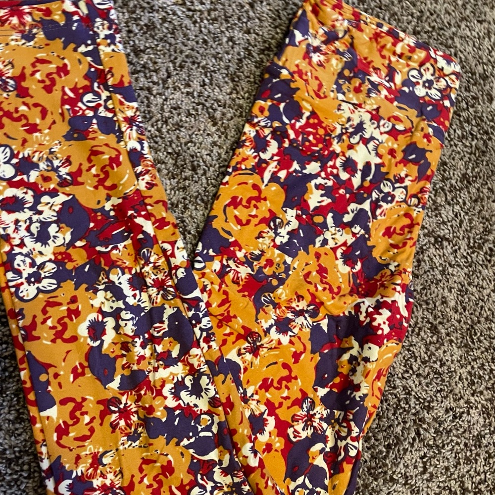 LuLaRoe Soft Leggings